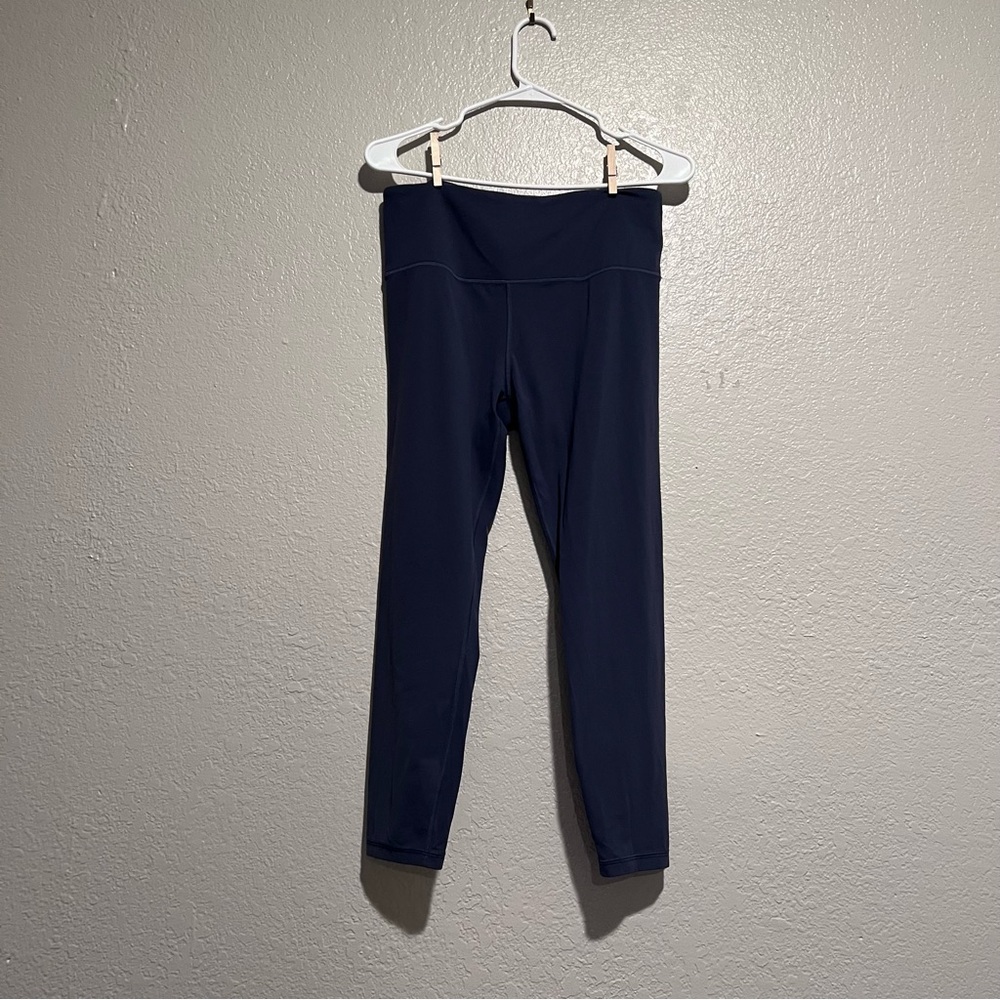 Athleta Ultra High Rise Elation 7/8 Tight - Picture 3 of 8